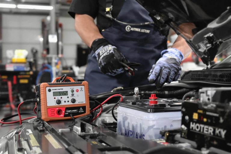 recharger une batterie voiture : les étapes pour bien faire