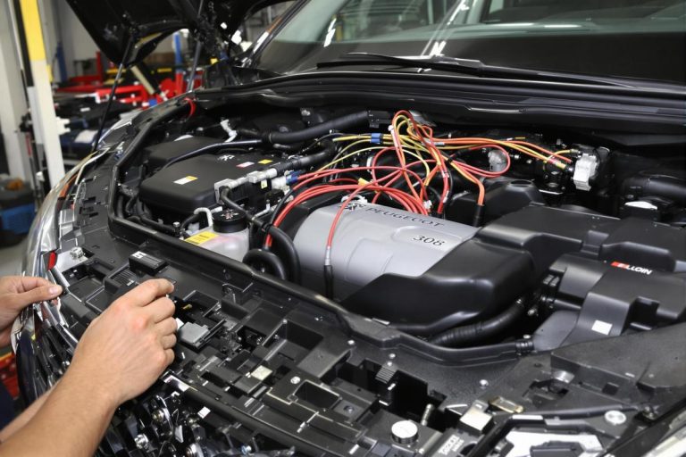 Défaut circuit électrique faites réparer le véhicule peugeot 3008