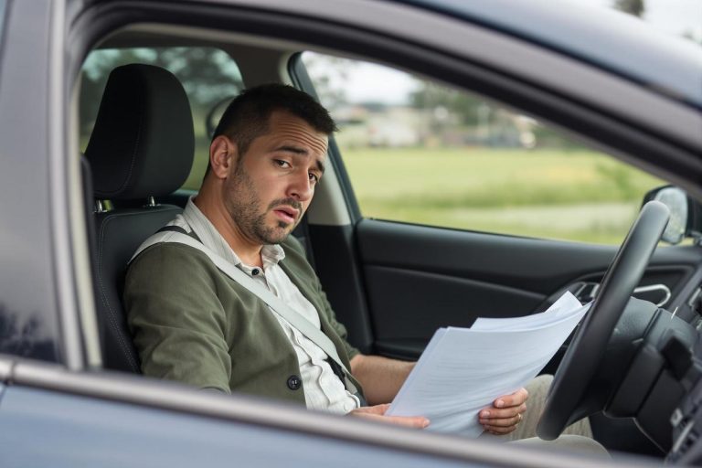 Trouver une assurance auto après résiliation pour non-paiement